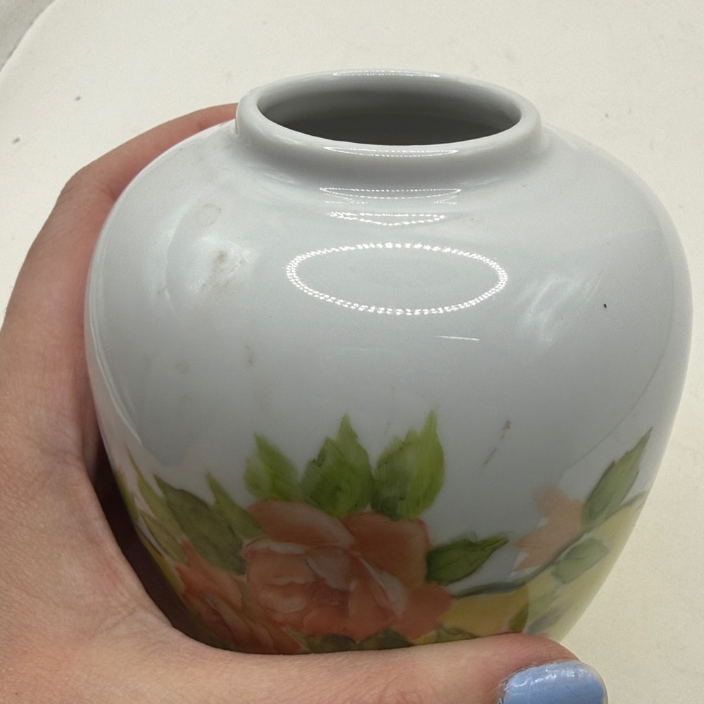 Vtg Hanso Painted Floral Porcelain Vase Flowers Yellow Bud Vase Cottage Decor - Picture 13 of 13